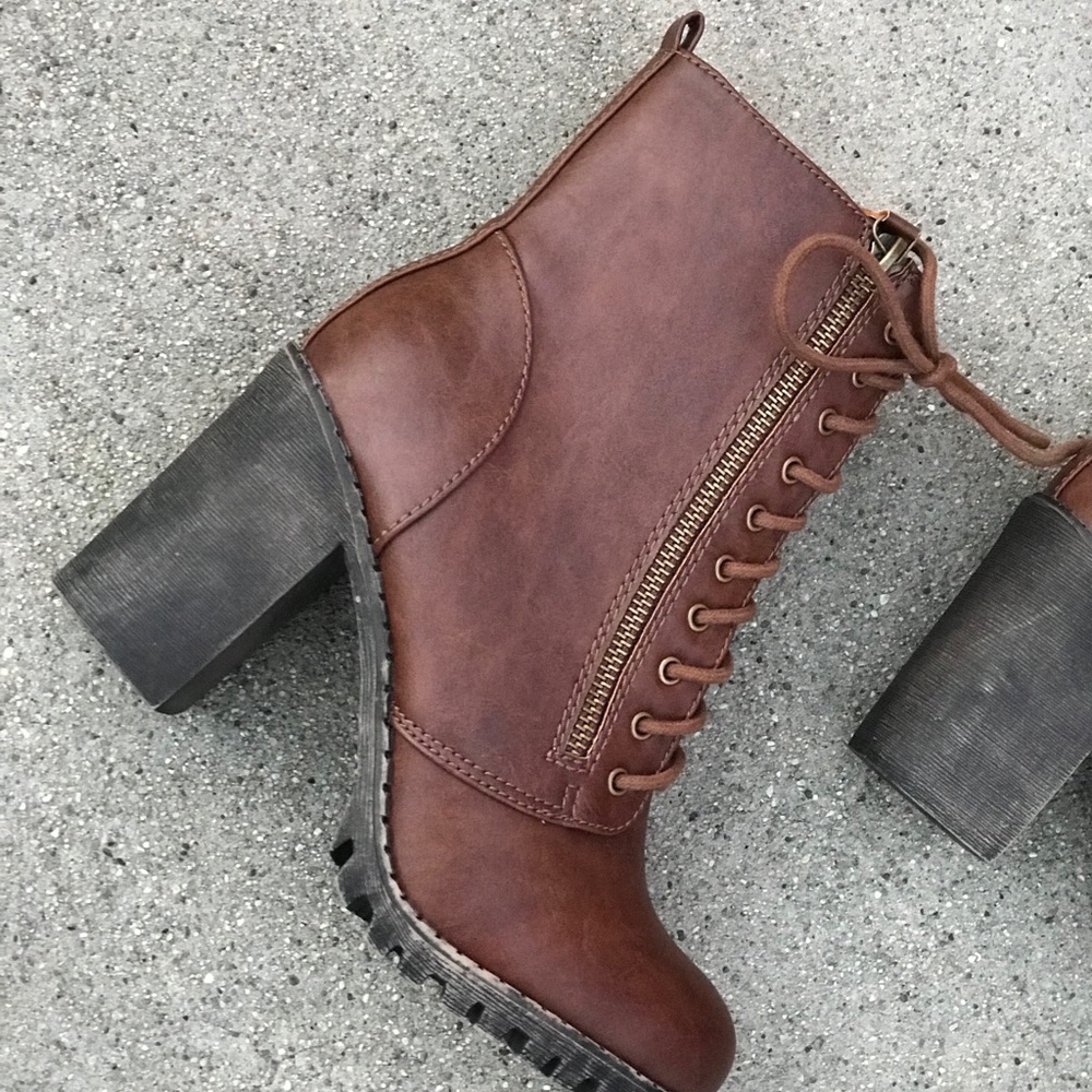 2 left! Soda tan Malia lace-up heeled combat Boots - Picture 6 of 7